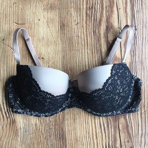 Victoria’s Secret bra 36D